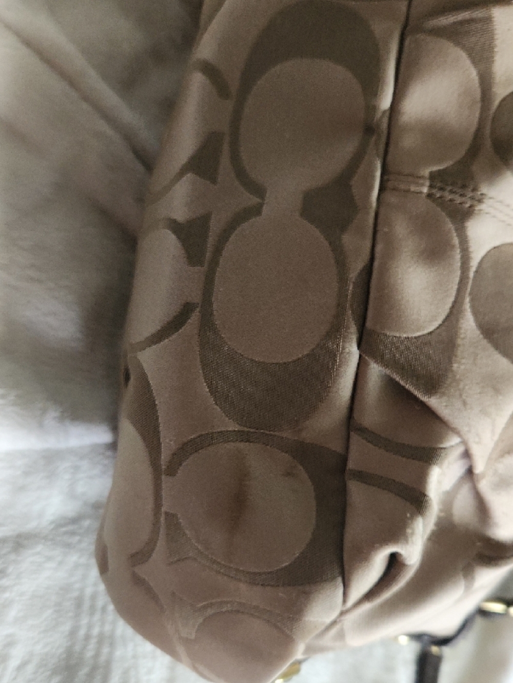 Coach Beige Signature Hobo with Dark Brown Trim - Picture 3 of 6
